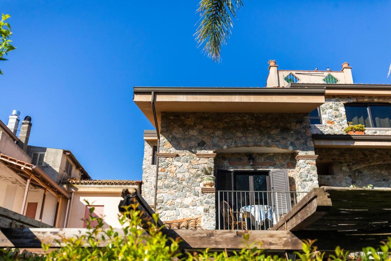 Villa Basilio Accommodation Ricadi Exteriér fotografie