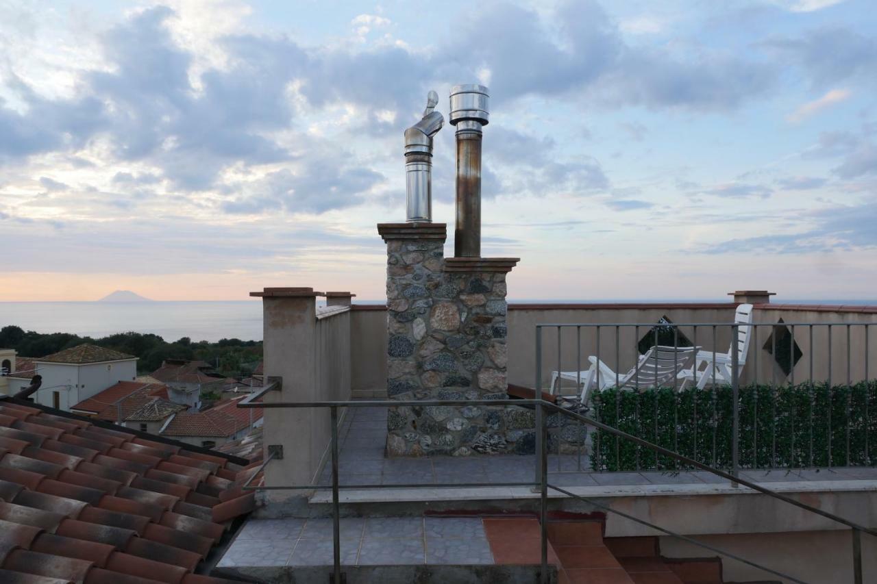 Villa Basilio Accommodation Ricadi Exteriér fotografie